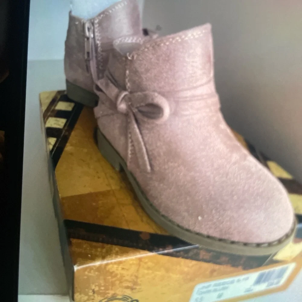 Dark Blush ankle boots toddler size 5.5